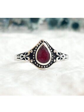 Garnet Gemstone Pear Cut Balinese Sterling Silver 925 Vintage Ring - sz 7.5